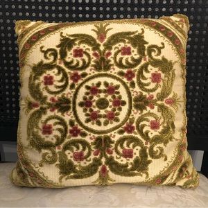 Vintage Floral Cut Velvet Decorative Pillow